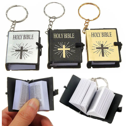 Mini English HOLY BIBLE Key Chains Real Paper Readable Bible Christian Keyrings Car Key Chains Bag Ornaments Religious Jewelry